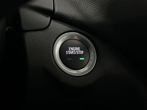 Certified 2024 Chevrolet Equinox LT image 17