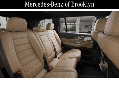 Certified 2026 Mercedes-Benz GLS 450 4MATIC image 5