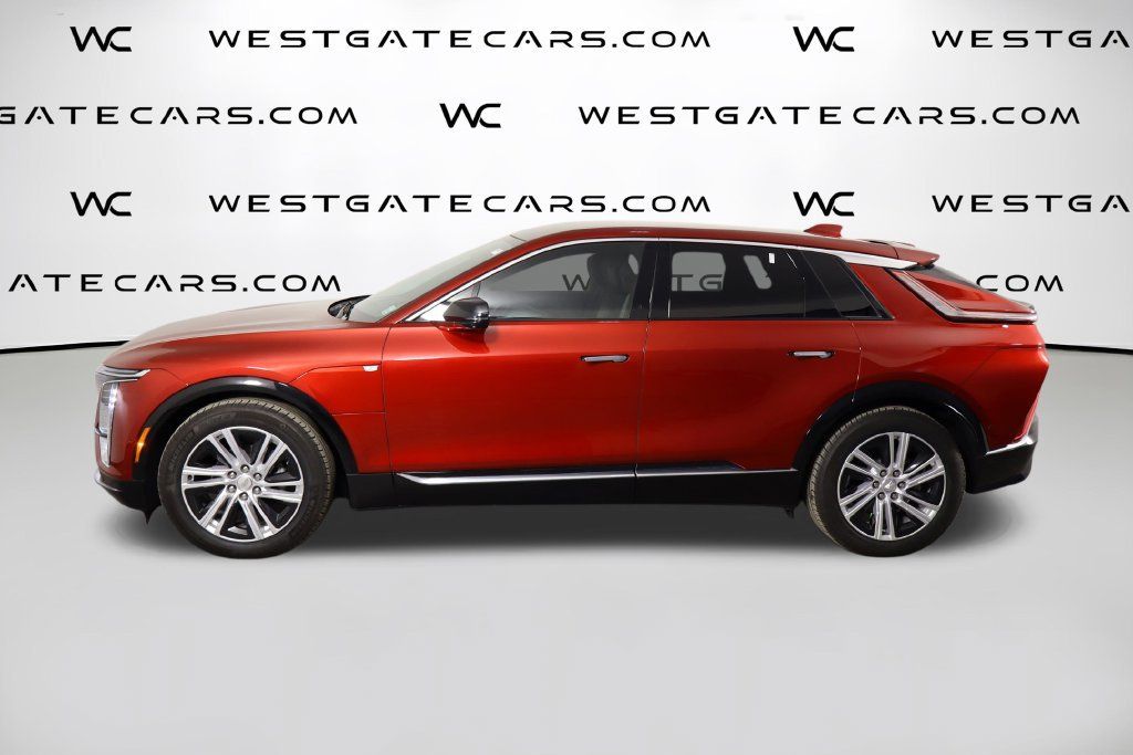Used 2024 Cadillac Lyriq Tech w/ Driver Assist Package RWD image 5
