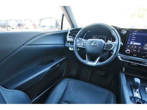 Used 2023 Lexus RX 350 Premium Plus image 6