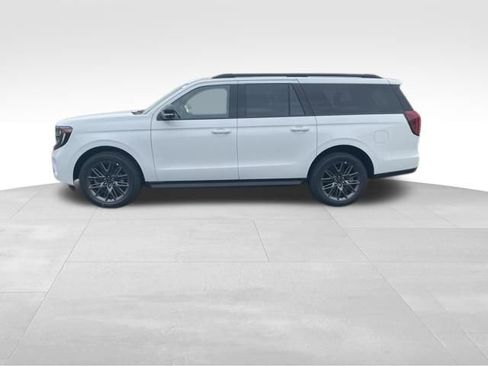 New 2026 Ford Expedition Max Platinum AWD/4WD image 3