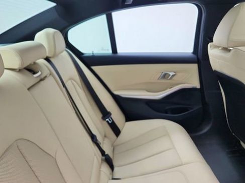Used 2025 BMW 330i Sedan image 25