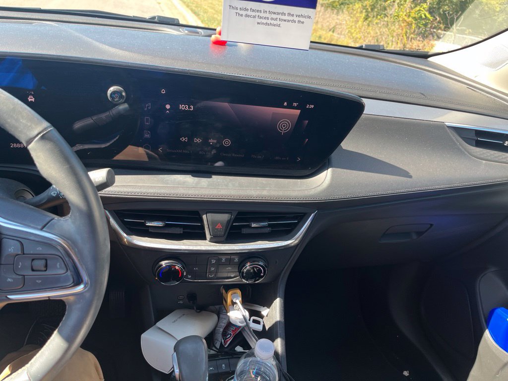 Used 2024 Buick Encore GX Preferred w/ Comfort Package FWD image 9