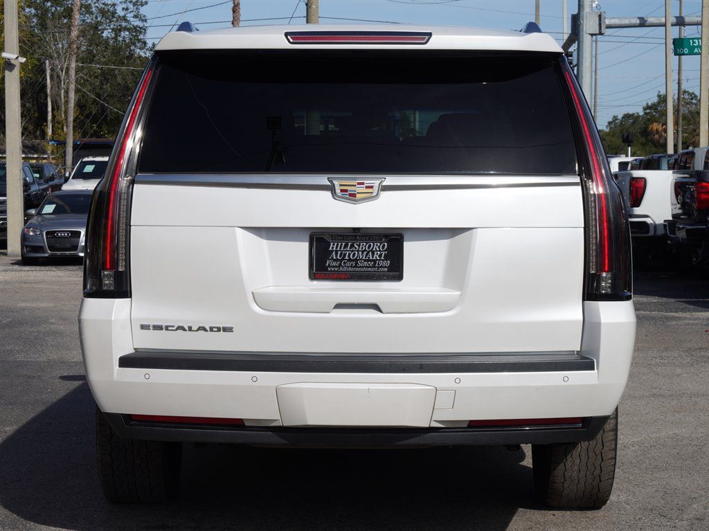 Used 2016 Cadillac Escalade ESV Luxury RWD image 17