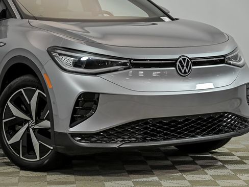 Used 2023 Volkswagen ID.4 Pro S AWD/4WD image 2