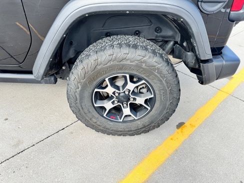 Used 2022 Jeep Wrangler Rubicon image 5