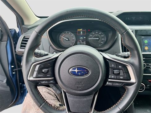 Used 2022 Subaru Crosstrek 2.0i Premium w/ Moonroof Package image 11