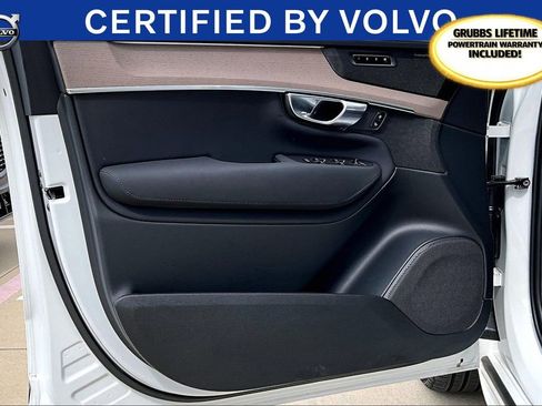 Certified 2025 Volvo XC90 T8 Plus w/ Protection Package Premier image 24