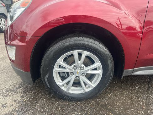 Used 2017 Chevrolet Equinox LT w/ Convenience Package image 10