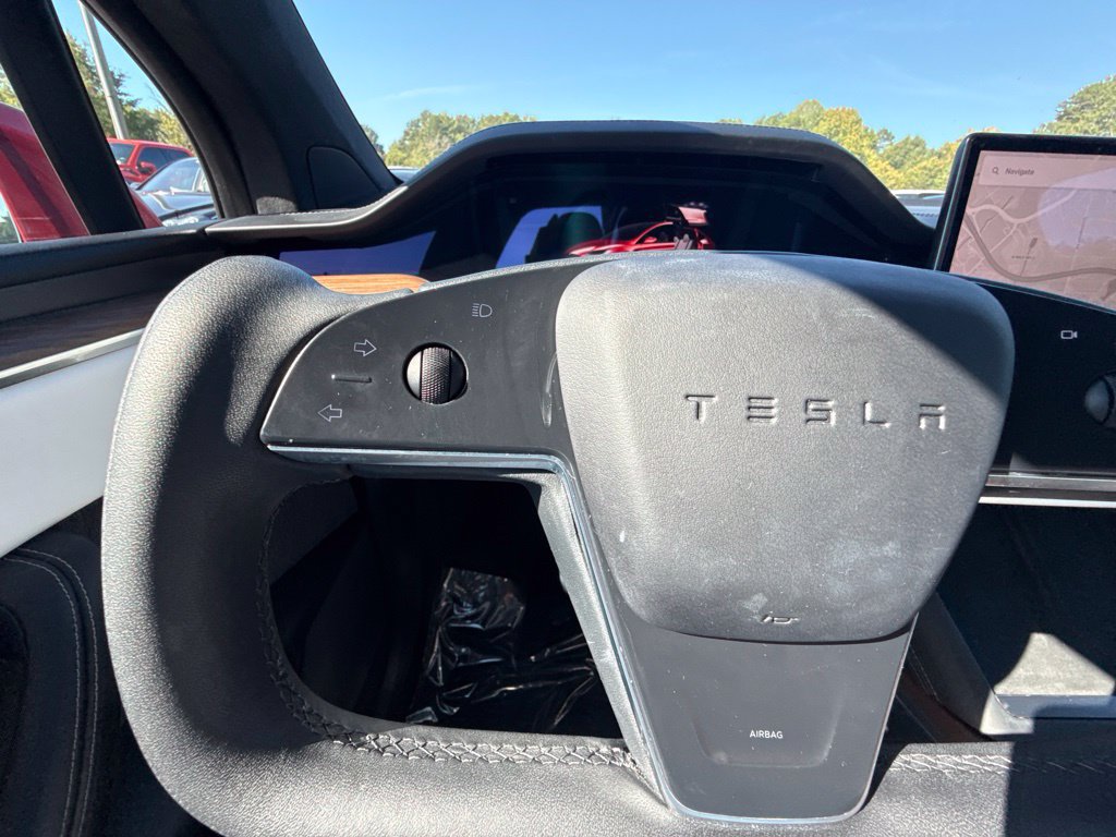 Used 2022 Tesla Model X AWD/4WD image 15