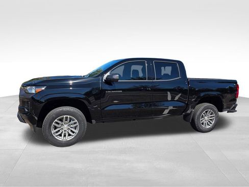 New 2026 Chevrolet Colorado LT image 3