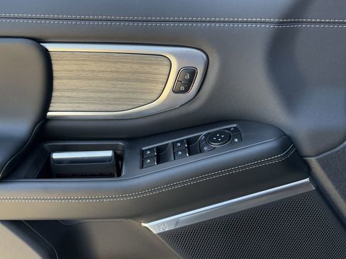 New 2025 Ford Expedition Platinum w/ Driver's Package image 55