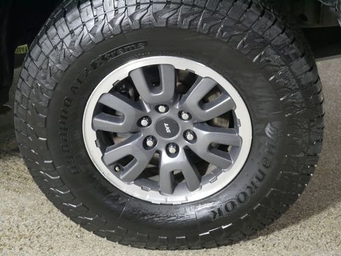 Used 2011 Ford F150 Raptor w/ Graphics Pkg image 15