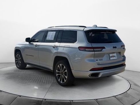 Used 2021 Jeep Grand Cherokee L Overland w/ Luxury Tech Group IV AWD/4WD image 5