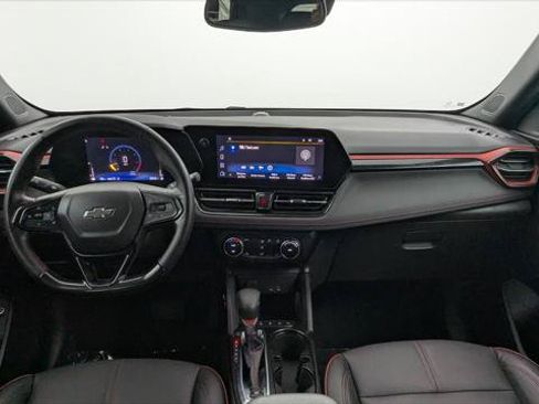 Used 2024 Chevrolet TrailBlazer RS w/ Convenience Package AWD/4WD image 26
