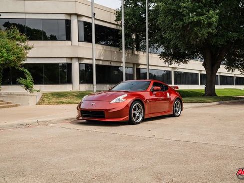 Used 2013 Nissan 370Z NISMO image 59