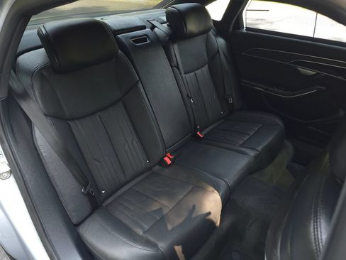 Used 2023 Audi A8 L 3.0T w/ Executive Package AWD/4WD image 18
