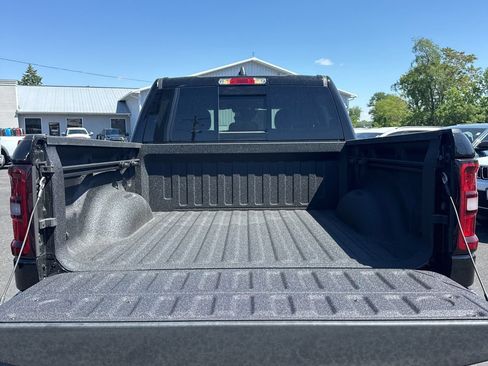 Used 2026 RAM 1500 Warlock AWD/4WD image 25