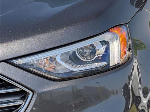 Used 2020 Ford Edge SEL w/ Convenience Package FWD image 9