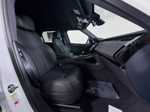 Certified 2025 Land Rover Range Rover Sport Dynamic SE AWD/4WD image 30