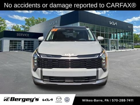 Certified 2026 Kia Sportage EX w/ EX Panorama Roof Package AWD/4WD image 2