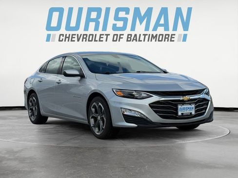 Used 2022 Chevrolet Malibu LT image 1
