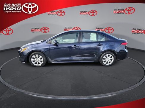 Used 2024 Toyota Corolla LE image 5
