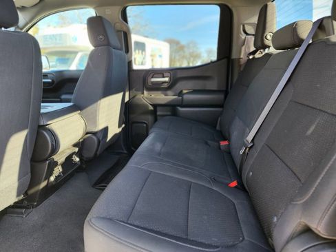 Used 2021 Chevrolet Silverado 1500 Custom Trail Boss image 16