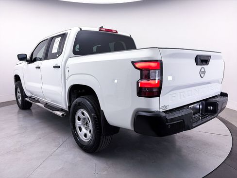 Used 2022 Nissan Frontier S w/ Technology Package RWD image 11