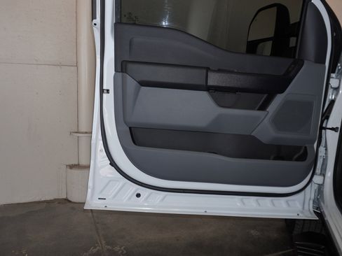 New 2026 Ford F350 XL w/ XL Driver Assist Package RWD image 35