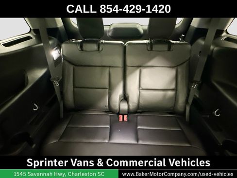 Used 2023 Ford Explorer Limited w/ Equipment Group 301A AWD/4WD image 28