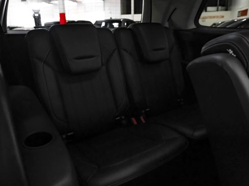 Used 2014 Mercedes-Benz GL 450 4MATIC image 35