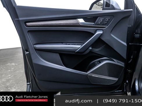 Used 2024 Audi Q5 e Prestige image 21