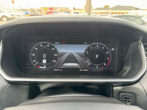 Used 2021 Land Rover Range Rover Sport HST image 24