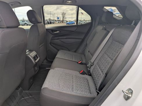 Used 2024 Chevrolet Equinox LT image 26