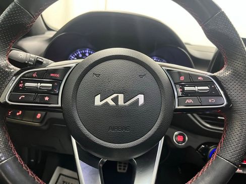 Used 2023 Kia Forte GT image 21