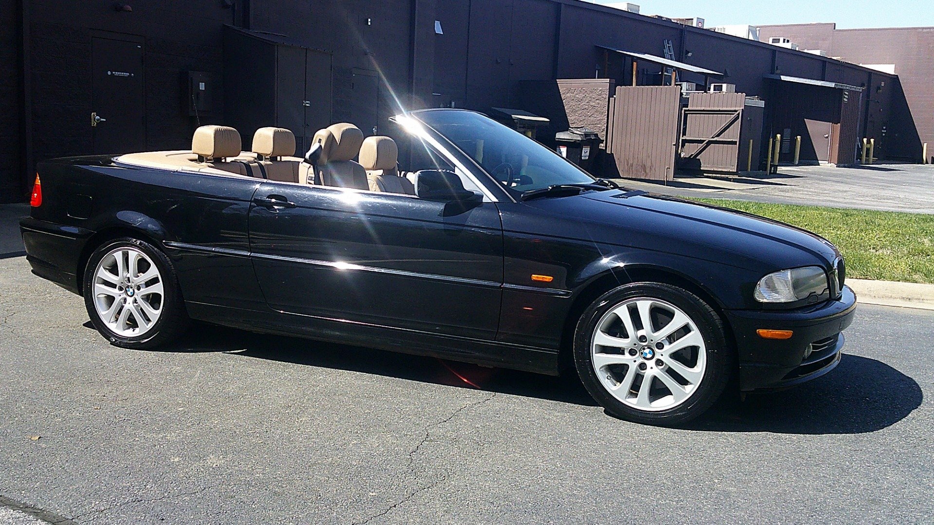 Used 2001 BMW 330Ci Convertible RWD image 24