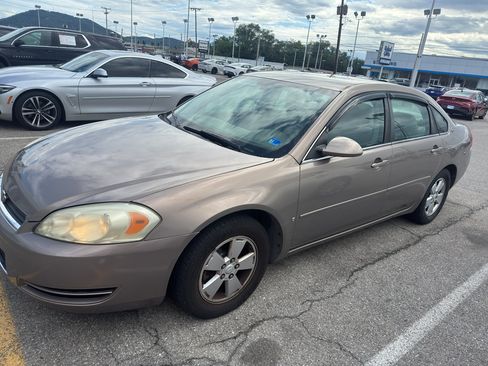 Used 2006 Chevrolet Impala LT w/ Preferred Equipment Group FWD image 8