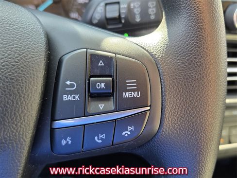 Used 2020 Ford Escape SE image 29