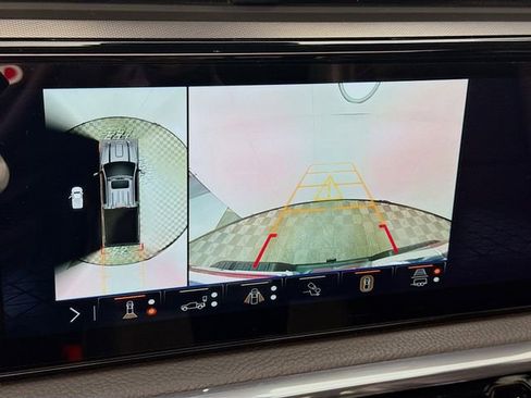 Used 2024 GMC Sierra 2500 Denali w/ Denali Reserve Package image 16