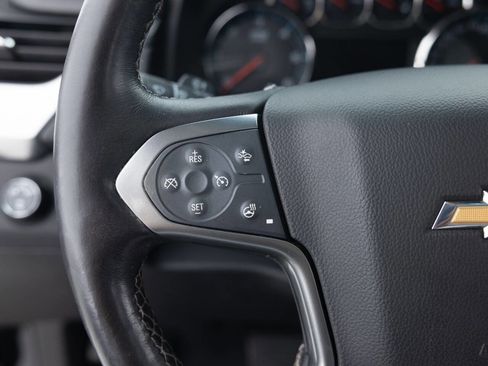 Used 2015 Chevrolet Suburban LT w/ Luxury Package image 44