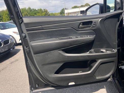 Used 2023 Honda Odyssey EX-L image 10