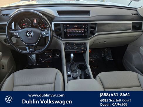 Used 2019 Volkswagen Atlas SE w/ Panoramic Sunroof Package image 15