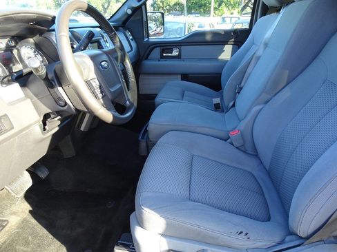 Used 2014 Ford F150 XLT w/ XLT Chrome Package image 30