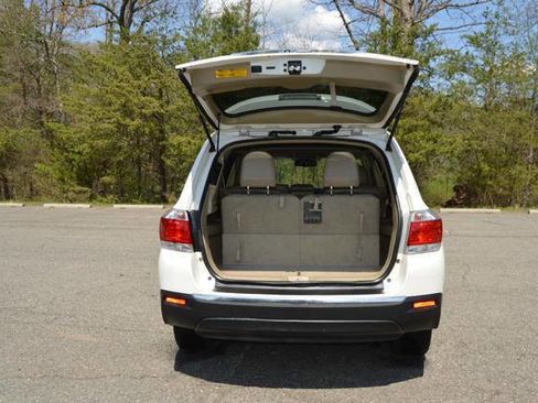 Used 2013 Toyota Highlander Limited image 75