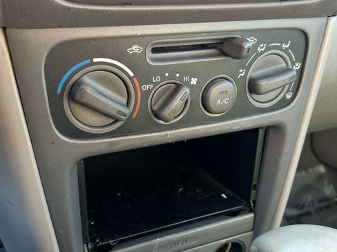 Used 1999 Toyota Corolla VE image 13