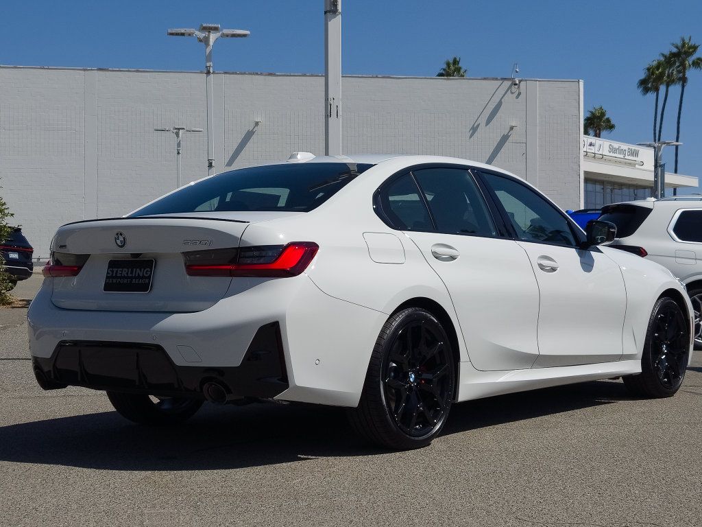 New 2026 BMW 330i xDrive Sedan w/ M Sport Package AWD/4WD image 11