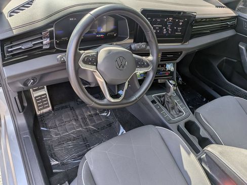 Used 2025 Volkswagen Jetta Sport FWD image 13