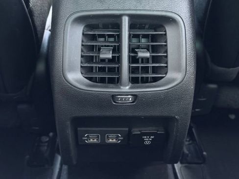 Used 2023 Jeep Cherokee Altitude Lux w/ Lux Elite Package AWD/4WD image 27