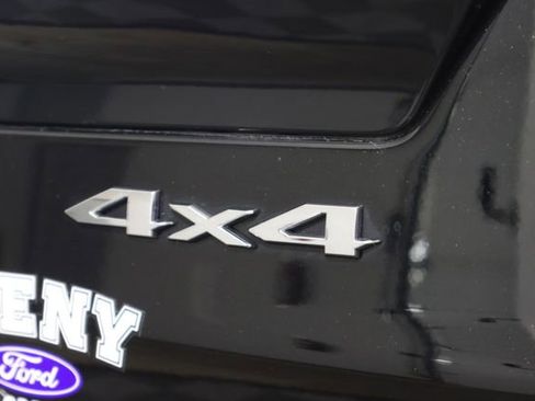 Used 2023 Jeep Grand Cherokee L Overland image 27